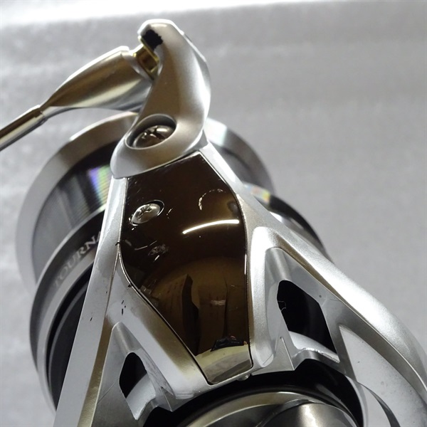 １８トーナメントサーフ３５ＱＤ